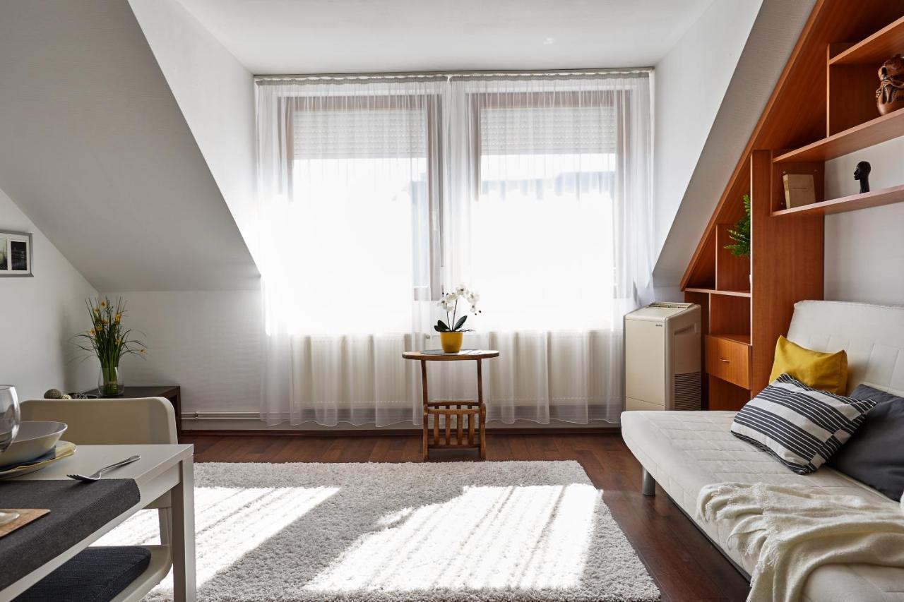 Apartment Warm & Friendly Ii.